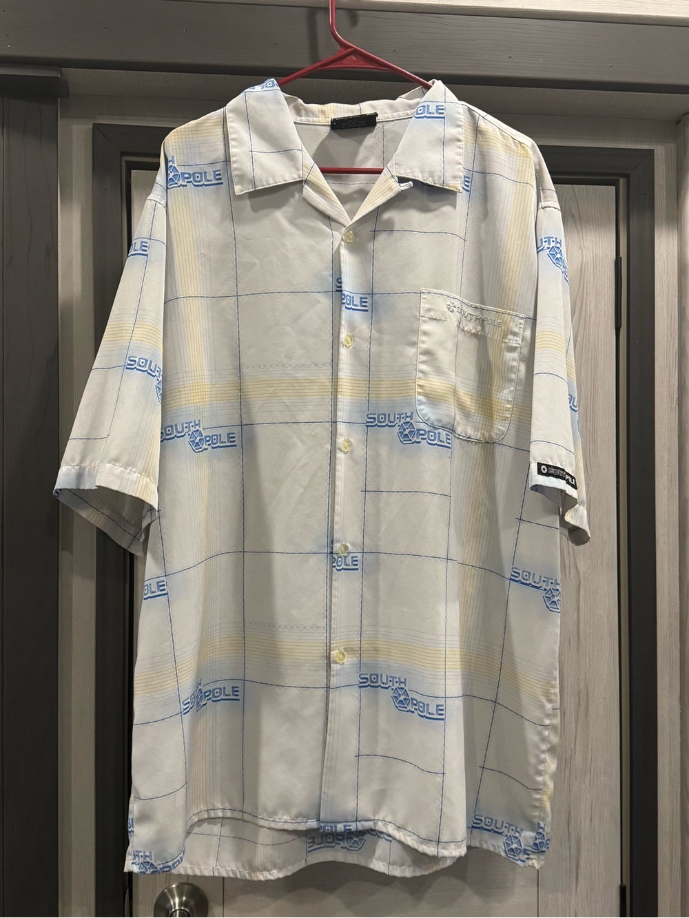Vintage South Pole Men's Short-Sleeve Button-Up in Light Gray with Blue Logo